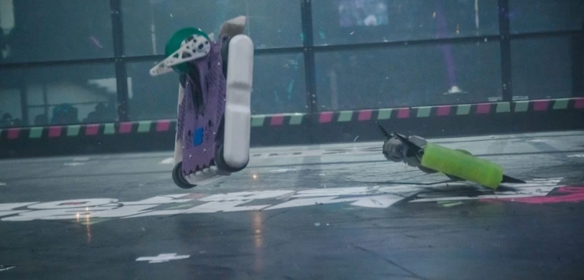 Белгородская команда подготовила к чемпионату «Битва роботов» машину под названием «Ежуля»